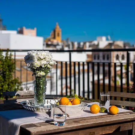 Cathedral Luxury Studio, Swimming Pool And Cathedral Views